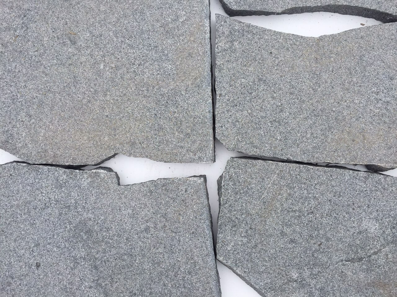 Granit Polygonalplatte dunkelgrau 2