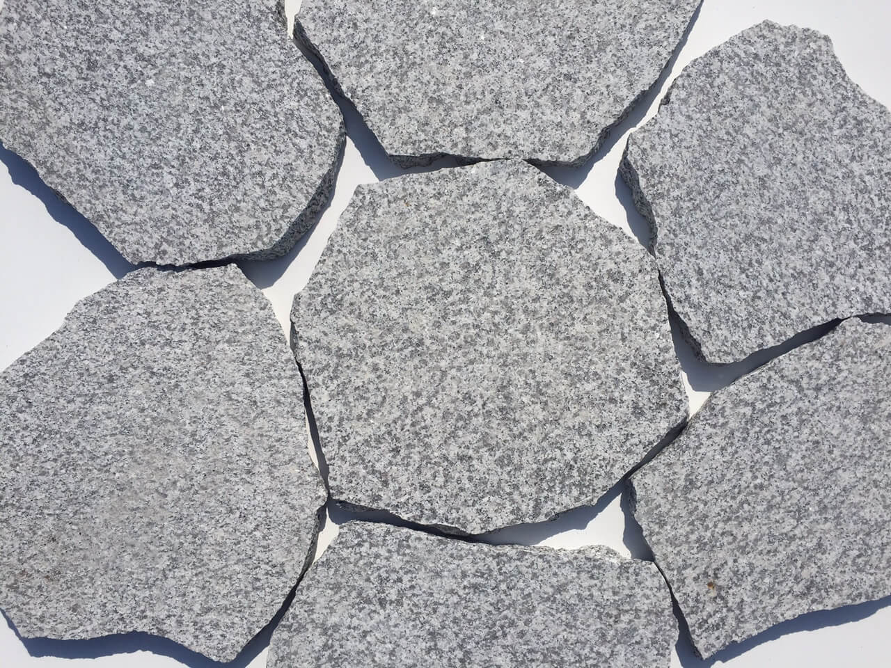 Granit Polygonalplatte hellgrau 1