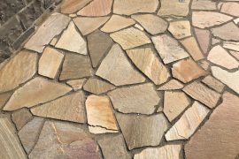 Quarzit Polygonalplatte Bahia Giant gelblich unregelmäßig gebrochen