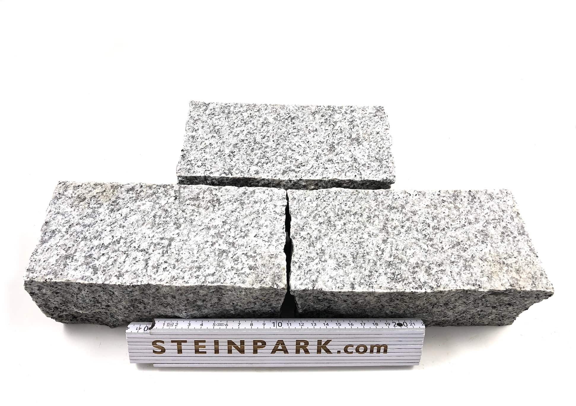 Granit Edelkleinpflaster Daba 20x10x8 cm hellgrau