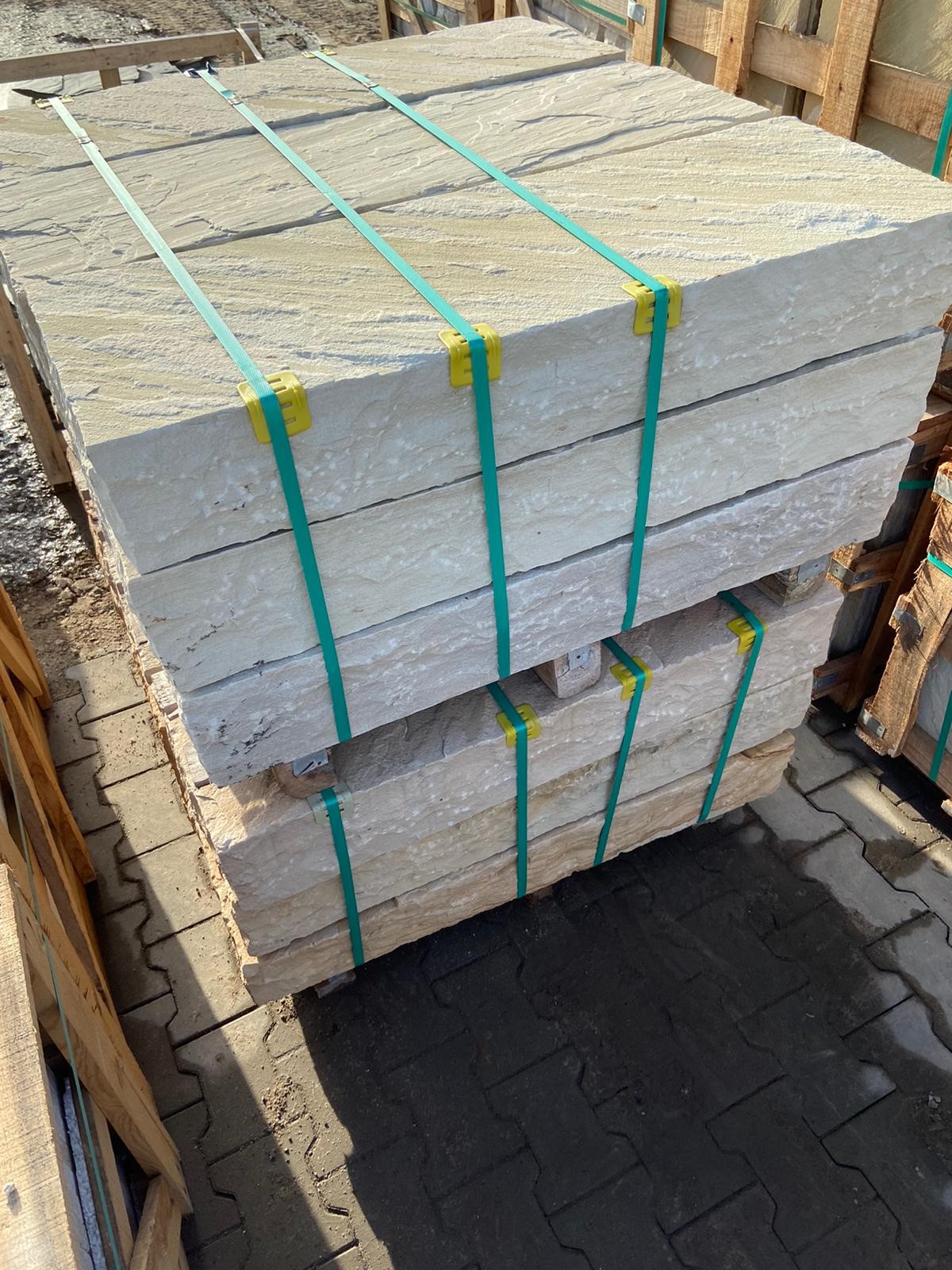 Quarz-Sandstein Blockstufe 15x35x100 cm Golden Sun