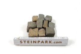 Gebrauchtes Sandstein Mosaikpflaster 3-6 cm gelb-grau Gebrauchtes Sandstein Mosaikpflaster 3-6 cm gelb-grau