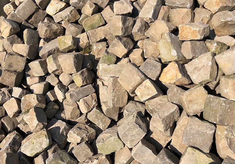 bernburger-strecker-grau-bunt-gebraucht-gespalten-box31 (2)