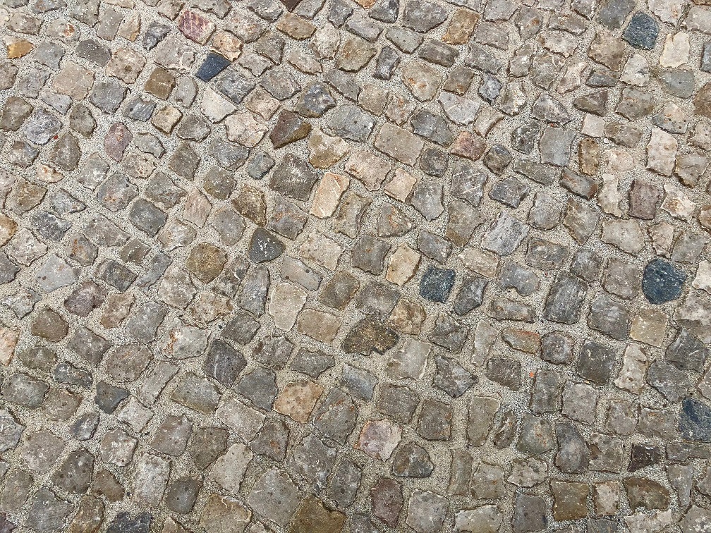 kleinpflaster-quarzit-7-9cm-gebraucht-box79