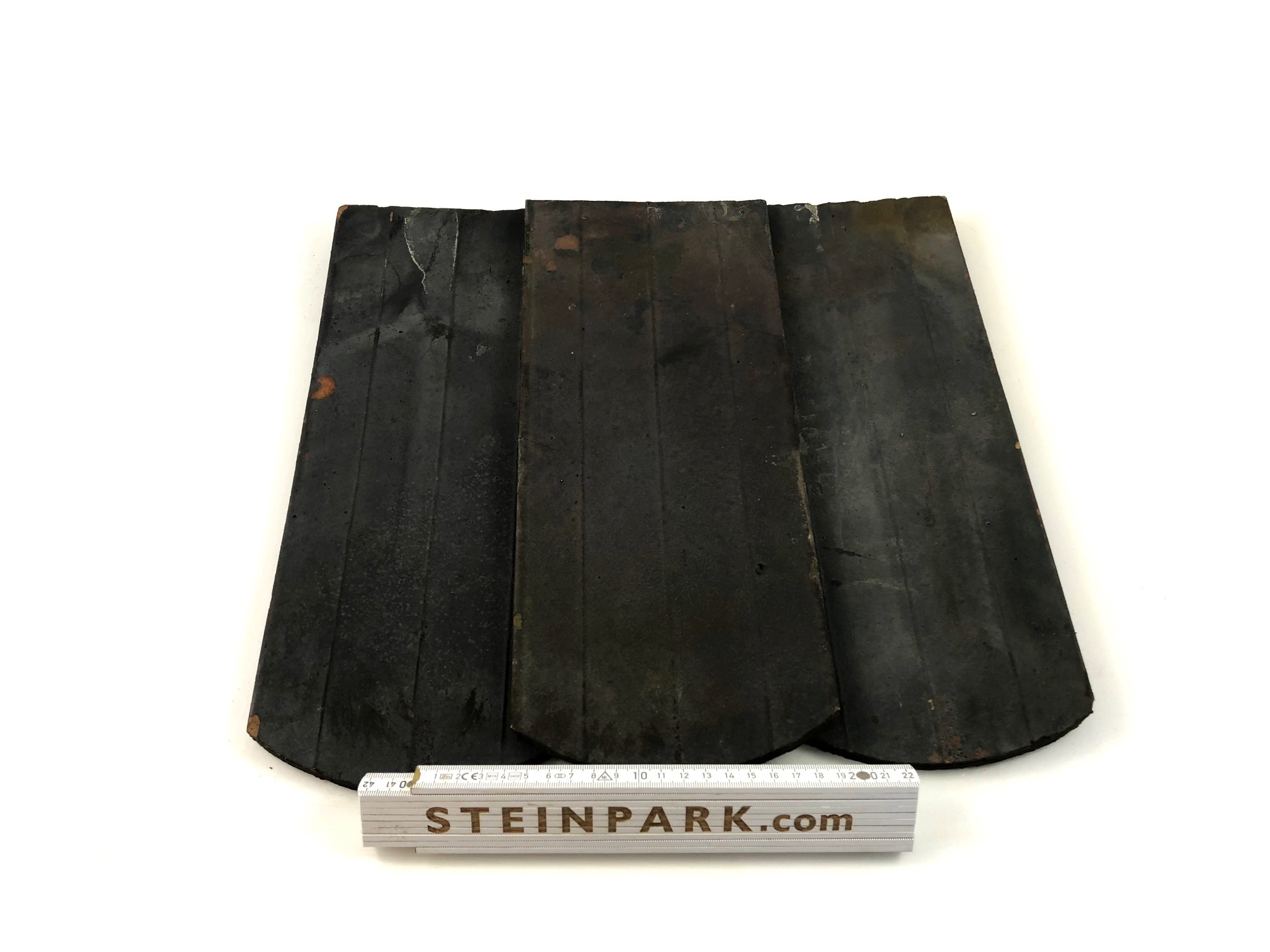 Historische Dachsteine anthrazit