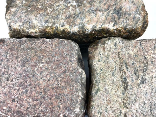 granit-großpflaster-gebraucht-rot-reihenpflaster-boxA16 (2)