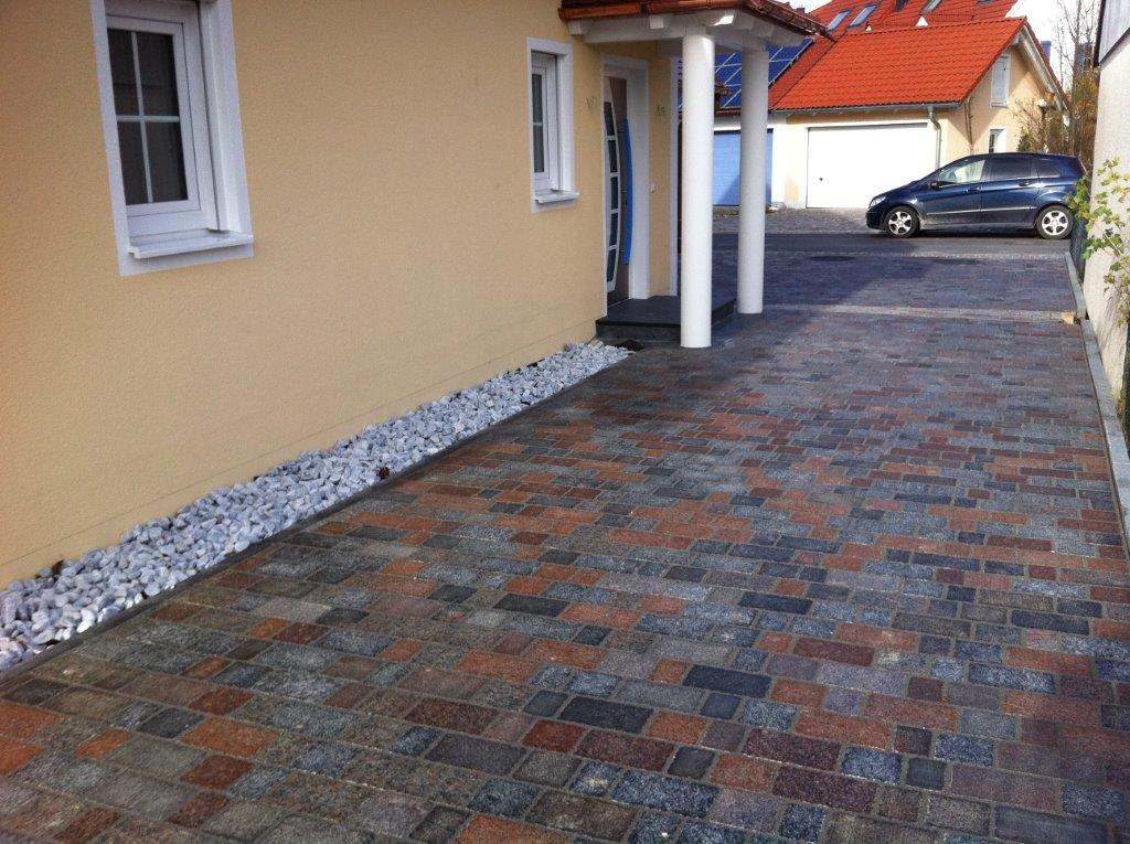 pflasterplatten-gesägte-findlinge-bunt-geflammt (5)