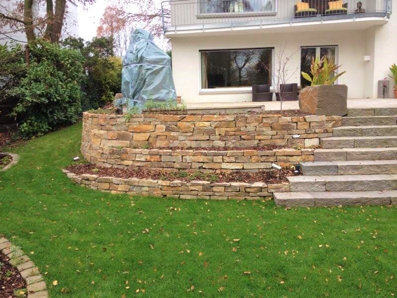 gneis-mauersteine-bunt