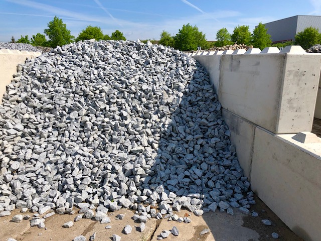 granit-gabionensteine-gebrochen-60-90mm-box-a42