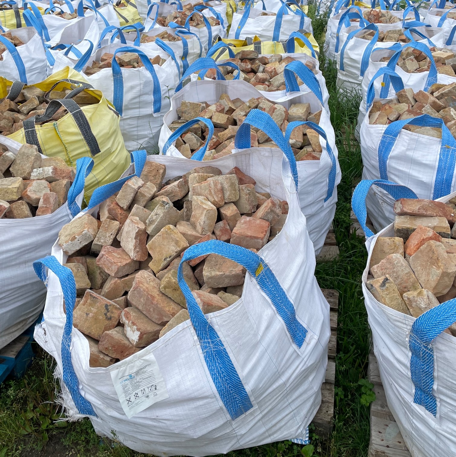 ziegelsteine-halb-dreiviertel-4