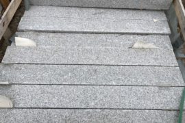 Granit Edelpalisade 12x12x100 cm hellgrau Granit Edelpalisade 12x12x100 cm hellgrau