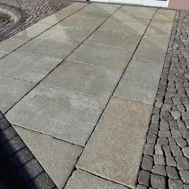 Neue Granit Krustenplatten gelblich 100×30-100×6 cm