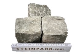 Neues Bernburger Kleinpflaster 8-11 cm gespalten Neues Bernburger Kleinpflaster 8-11 cm gespalten