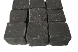 Basalt Kleinpflaster Mekong 8-10 cm gespalten anthrazit Basalt Kleinpflaster Mekong 8-10 cm gespalten anthrazit