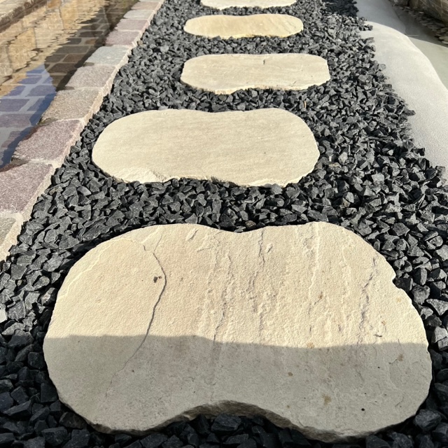 Quarz-Sandstein Trittplatte Golden Sun ca. 40-60×30-40×2,5-4 cm mint-gelb-grünlich