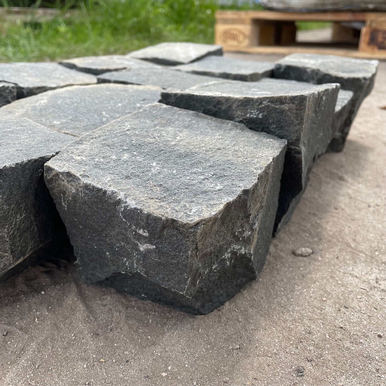 kleinpflaster-basalt-8-11-1