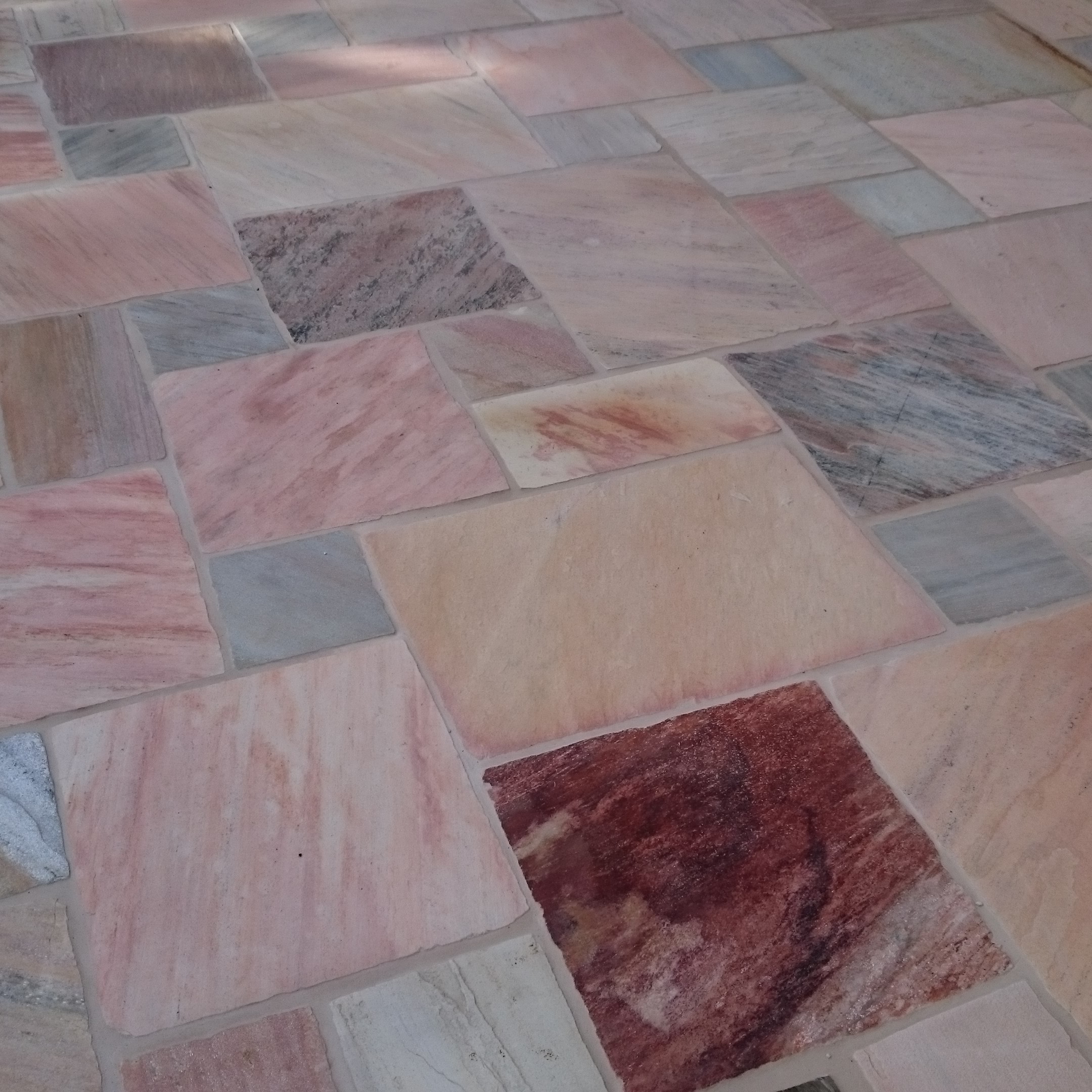 quarzit-rosé-terrassenpatten-röm.Verband (2)