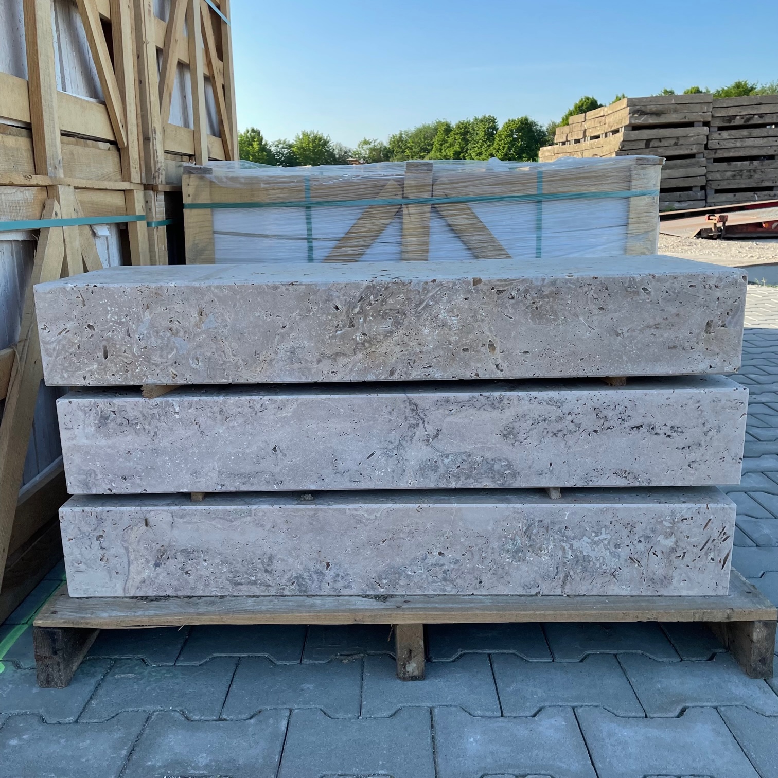 Travertin Blockstufe Mokka 15x35x100 cm hellbraun