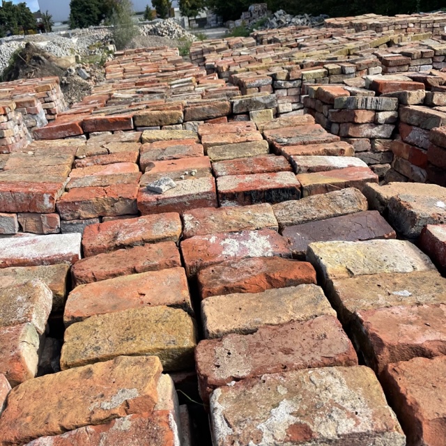 ziegel-reichsformat-bunt-gebraucht-1