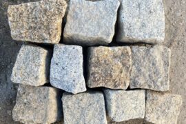 Neues Granit Mosaikpflaster 4-6 cm gelb-grau Neues Granit Mosaikpflaster 4-6 cm gelb-grau