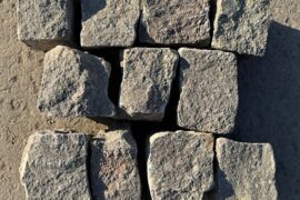 Neues Bernburger Mosaikpflaster 4-6 cm grau Neues Bernburger Mosaikpflaster 4-6 cm grau