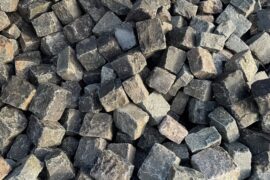Gebrauchtes Basalt Großpflaster 13-25 cm regelmäßig Gebrauchtes Basalt Großpflaster 13-25 cm regelmäßig