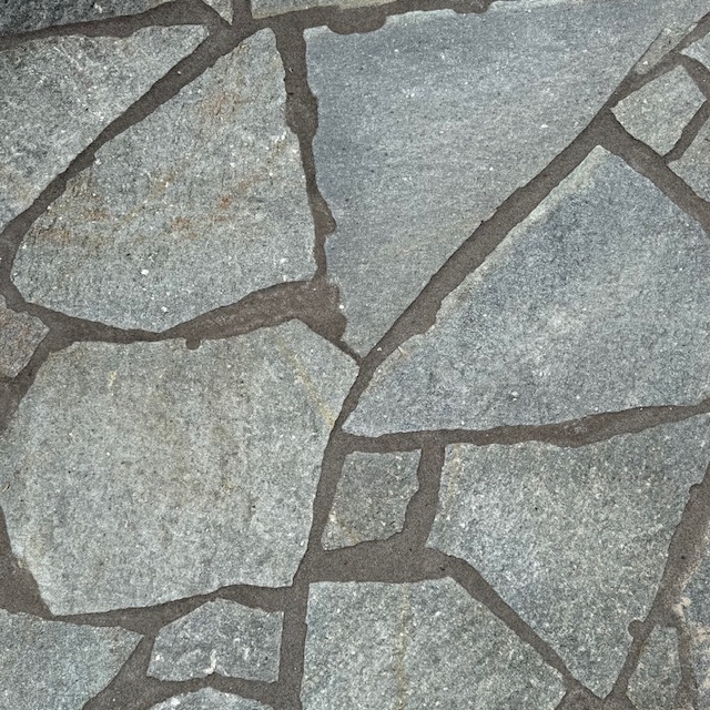 gneis-torino-polygonalplatte-grau2