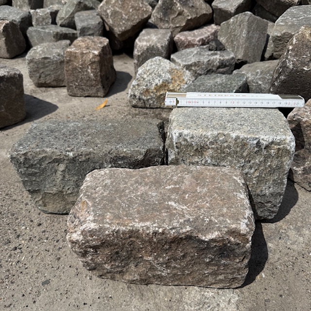 Gebrauchtes Granit/Gneis Großpflaster Reihenpflaster