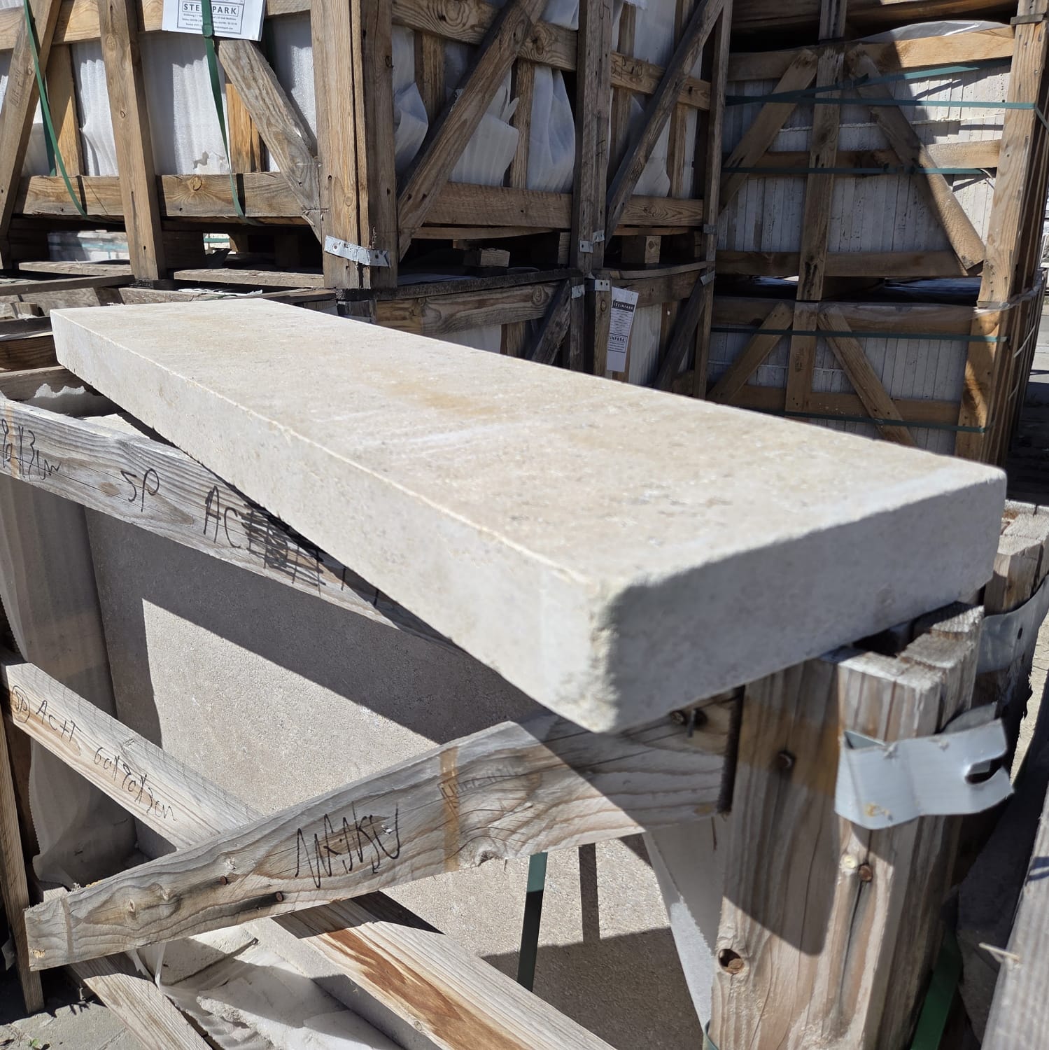 Kalkstein Kantenstein Mansura 6x25x100 cm