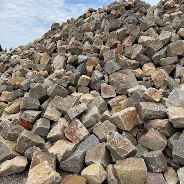 quarzit-polygonalpflaster-bunt-gebraucht (2)