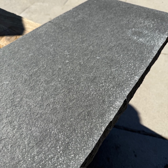 basalt-mekong-abdeckplatte-.jpg2