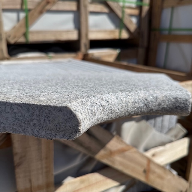 daba-granit-poolecke.jpg3