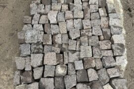 Gebrauchtes Porphyr Mosaikpflaster 2-6 cm rot-braun-bunt Gebrauchtes Porphyr Mosaikpflaster 2-6 cm rot-braun-bunt